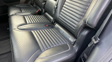 Land Rover Discovery 3.0 SD6 HSE Luxury 5dr Auto Diesel Station Wagon